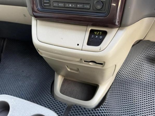 Toyota Grand HiAce I с пробегом 2000 года, цена 849 000 рублей, 278453 км, минивэн, Автокод Объявления