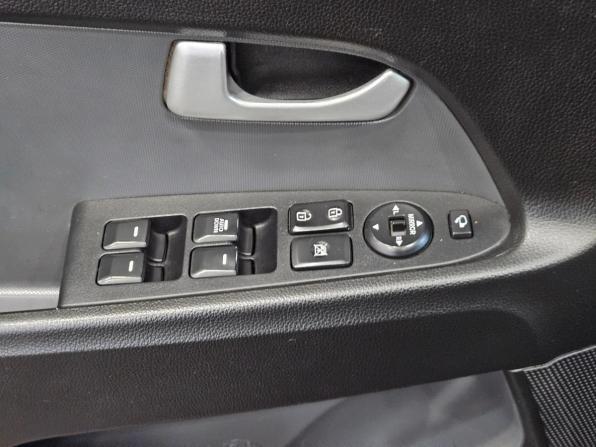 Kia Sportage III с пробегом 2013 года, цена 925 000 рублей, 211114 км, внедорожник, Автокод Объявления