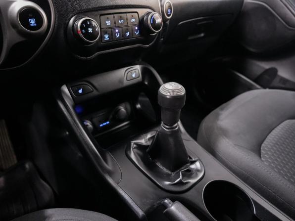 Hyundai ix35 I с пробегом 2010 года, цена 980 000 рублей, 140000 км, внедорожник, Автокод Объявления