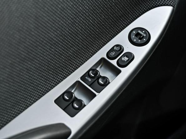Hyundai Solaris I с пробегом 2013 года, цена 690 000 рублей, 214578 км, седан, Автокод Объявления