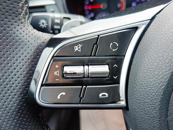 Kia Optima IV Рестайлинг с пробегом 2018 года, цена 1 809 995 рублей, 159779 км, седан, Автокод Объявления