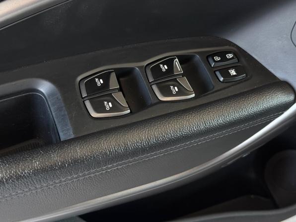 Hyundai Santa Fe III с пробегом 2013 года, цена 1 690 000 рублей, 155136 км, внедорожник, Автокод Объявления