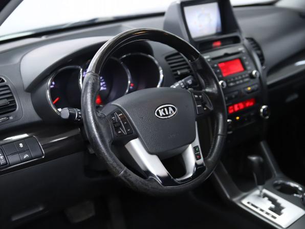 Kia Sorento II с пробегом 2010 года, цена 990 000 рублей, 236398 км, внедорожник, Автокод Объявления