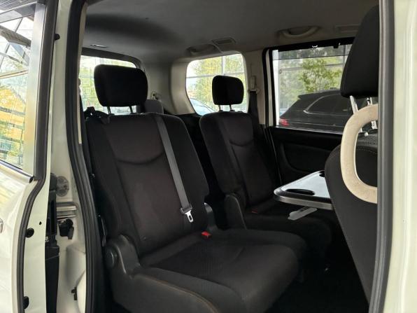 Nissan Serena IV (C26) с пробегом 2013 года, цена 990 000 рублей, 180000 км, минивэн, Автокод Объявления