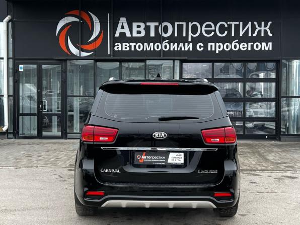 Kia Carnival III с пробегом 2018 года, цена 2 329 500 рублей, 151161 км, минивэн, Автокод Объявления