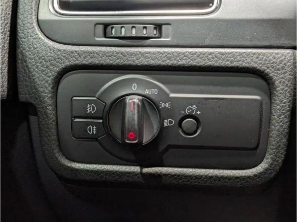 Volkswagen Touareg II с пробегом 2011 года, цена 1 625 000 рублей, 290000 км, внедорожник, Автокод Объявления