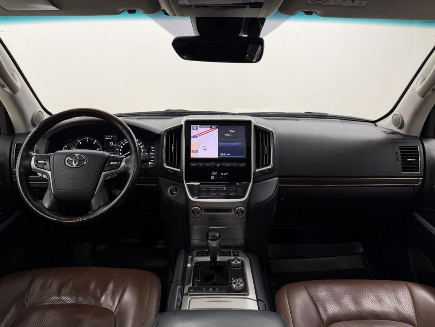 Toyota Land Cruiser 200 Series Рестайлинг 2 Вологда  - изображение 17