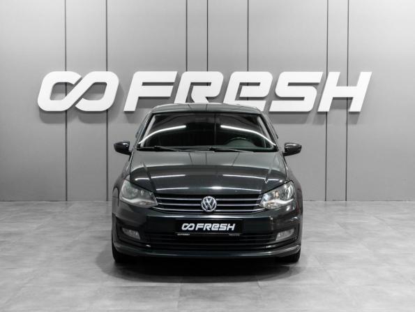 Volkswagen Polo V Рестайлинг с пробегом 2018 года, цена 999 000 рублей, 187100 км, седан, Автокод Объявления