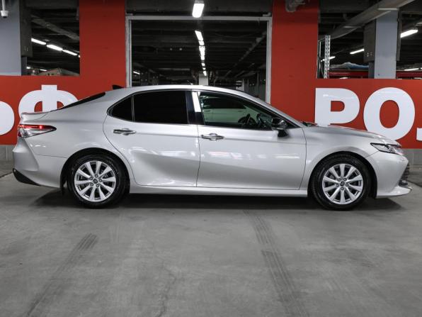 Toyota Camry VIII (XV70) с пробегом 2019 года, цена 2 098 000 рублей, 128324 км, седан, Автокод Объявления