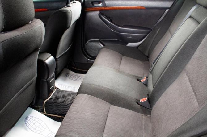 Toyota Avensis II Рестайлинг с пробегом 2008 года, цена 629 000 рублей, 331000 км, седан, Автокод Объявления