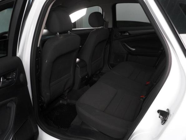 Ford Mondeo IV Рестайлинг с пробегом 2012 года, цена 978 000 рублей, 274327 км, седан, Автокод Объявления