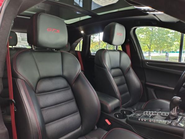 Porsche Macan I Рестайлинг с пробегом 2020 года, цена 7 080 000 рублей, 26567 км, внедорожник, Автокод Объявления