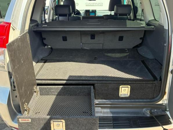Toyota Land Cruiser Prado 150 Series с пробегом 2011 года, цена 2 199 000 рублей, 327618 км, внедорожник, Автокод Объявления
