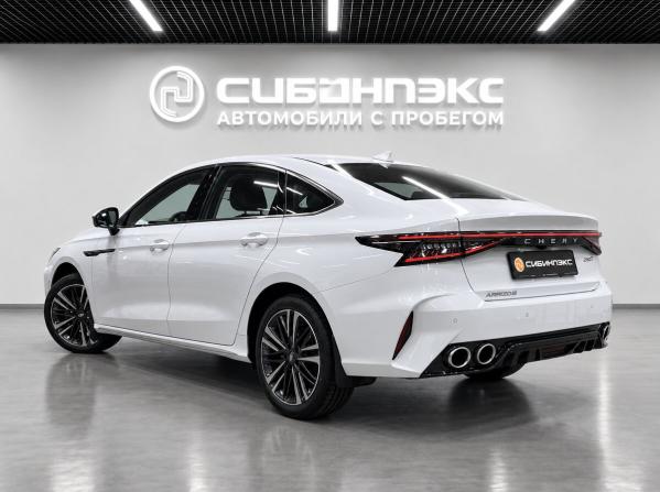 Chery Arrizo 8 с пробегом 2024 года, цена 2 190 000 рублей, 1417 км, седан, Автокод Объявления