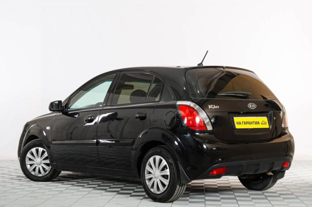 Kia Rio II Рестайлинг Тюмень  - изображение 5