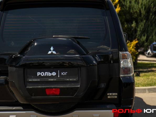 Mitsubishi Pajero IV Рестайлинг 2 с пробегом 2017 года, цена 2 513 000 рублей, 129254 км, внедорожник, Автокод Объявления