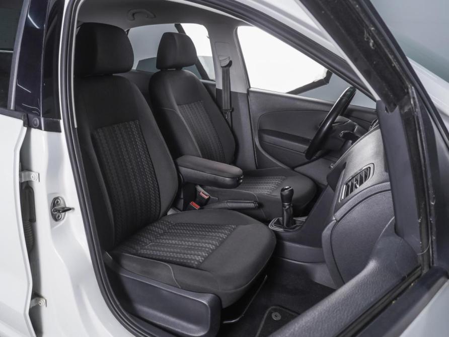 Volkswagen Polo V Рестайлинг Ростов-на-Дону  - изображение 8