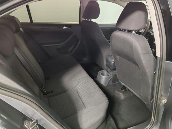 Volkswagen Jetta VI с пробегом 2013 года, цена 735 000 рублей, 296237 км, седан, Автокод Объявления