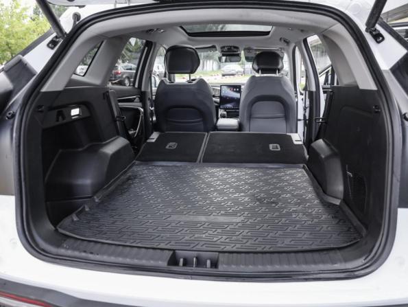Geely Atlas II с пробегом 2024 года, цена 2 749 000 рублей, 27163 км, внедорожник, Автокод Объявления