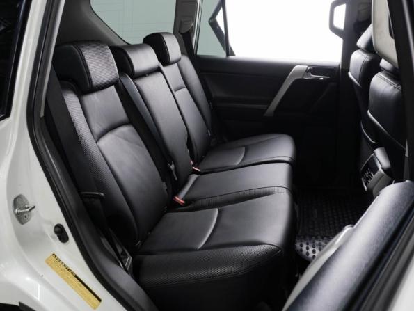 Toyota Land Cruiser Prado 150 Series с пробегом 2010 года, цена 3 769 000 рублей, 113064 км, внедорожник, Автокод Объявления