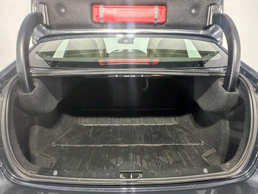 Volvo S60 II Рестайлинг Санкт-Петербург  - изображение 22