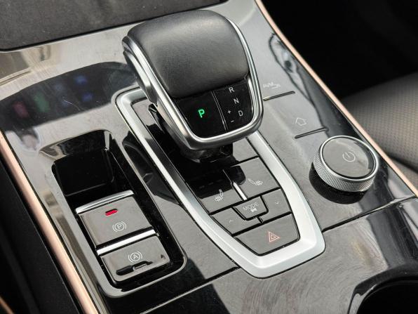 Omoda C5 I с пробегом 2023 года, цена 1 715 000 рублей, 87937 км, внедорожник, Автокод Объявления