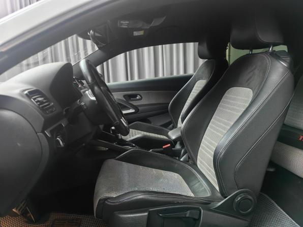 Volkswagen Scirocco III с пробегом 2013 года, цена 1 099 000 рублей, 155438 км, хэтчбек, Автокод Объявления