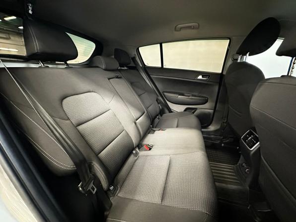 Kia Sportage IV с пробегом 2017 года, цена 1 990 000 рублей, 113985 км, внедорожник, Автокод Объявления