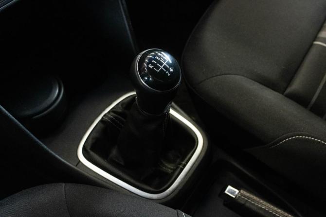 Volkswagen Polo V с пробегом 2015 года, цена 799 000 рублей, 186252 км, седан, Автокод Объявления
