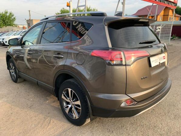 Toyota RAV4 IV (XA40) Рестайлинг с пробегом 2017 года, цена 2 274 582 рубля, 82403 км, внедорожник, Автокод Объявления