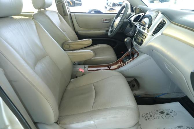 Toyota Highlander I (XU20) Рестайлинг с пробегом 2005 года, цена 1 099 000 рублей, 400000 км, внедорожник, Автокод Объявления