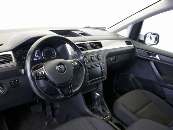 Volkswagen Caddy IV с пробегом 2020 года, цена 2 190 000 рублей, 187900 км, компактвэн, Автокод Объявления