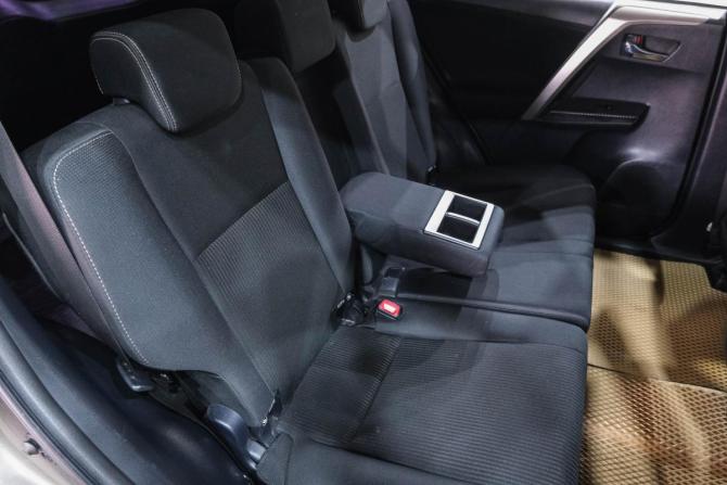 Toyota RAV4 IV (XA40) с пробегом 2014 года, цена 1 999 000 рублей, 162000 км, внедорожник, Автокод Объявления