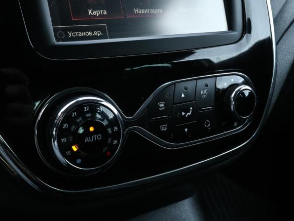 Renault Kaptur I с пробегом 2016 года, цена 1 375 000 рублей, 169350 км, внедорожник, Автокод Объявления