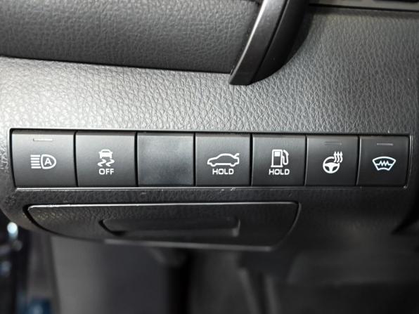 Toyota Camry VIII (XV70) с пробегом 2019 года, цена 3 100 000 рублей, 101100 км, седан, Автокод Объявления
