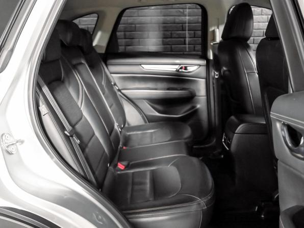 Mazda CX-5 II с пробегом 2018 года, цена 2 370 000 рублей, 236885 км, внедорожник, Автокод Объявления