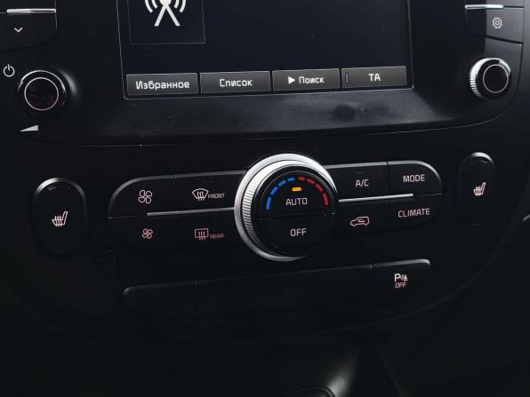 Kia Soul II Рестайлинг с пробегом 2017 года, цена 1 649 000 рублей, 87605 км, хэтчбек, Автокод Объявления