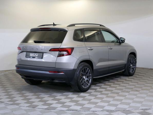 Skoda Karoq I с пробегом 2021 года, цена 2 390 000 рублей, 95000 км, внедорожник, Автокод Объявления