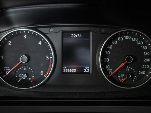 Volkswagen Caravelle T6 с пробегом 2016 года, цена 1 900 000 рублей, 267001 км, минивэн, Автокод Объявления