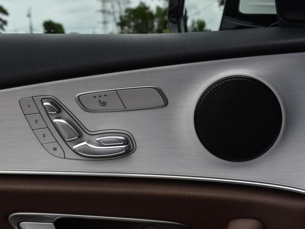 Mercedes-Benz E-Класс V (W213 S213 C238) Рестайлинг с пробегом 2020 года, цена 5 600 000 рублей, 45721 км, седан, Автокод Объявления