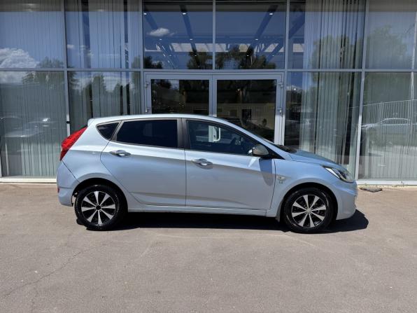 Hyundai Solaris I с пробегом 2011 года, цена 618 000 рублей, 170000 км, хэтчбек, Автокод Объявления
