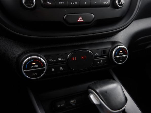 Kia Soul III с пробегом 2022 года, цена 1 993 000 рублей, 86123 км, хэтчбек, Автокод Объявления