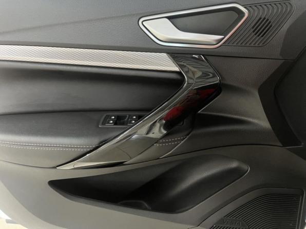 Lada (ВАЗ) Vesta I Рестайлинг (NG) с пробегом 2025 года, цена 1 782 000 рублей, 21795 км, универсал, Автокод Объявления