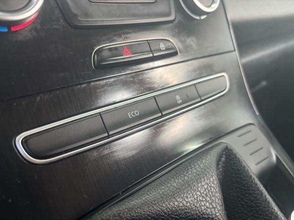 Renault Scenic IV с пробегом 2017 года, цена 1 499 000 рублей, 177000 км, компактвэн, Автокод Объявления