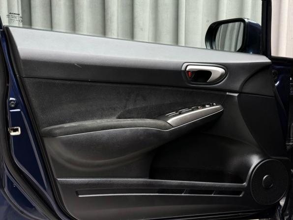 Honda Civic VIII Рестайлинг с пробегом 2008 года, цена 799 000 рублей, 271365 км, седан, Автокод Объявления