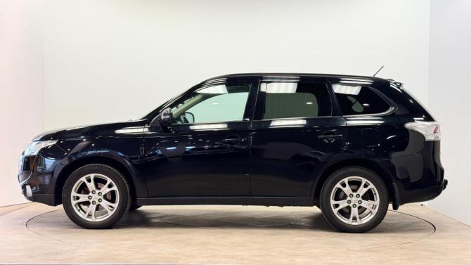 Mitsubishi Outlander III с пробегом 2013 года, цена 1 353 000 рублей, 141781 км, внедорожник, Автокод Объявления