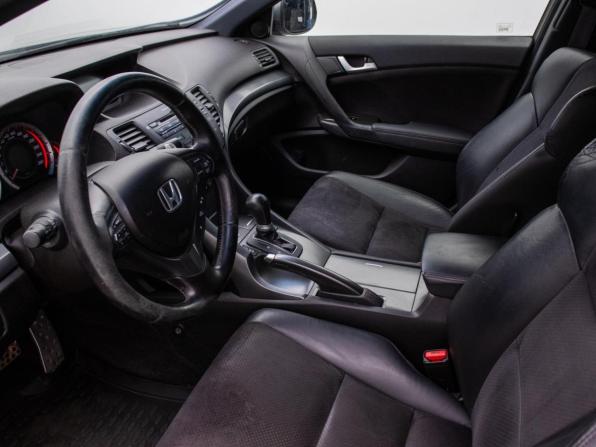 Honda Accord VIII Рестайлинг с пробегом 2011 года, цена 1 360 000 рублей, 255689 км, седан, Автокод Объявления