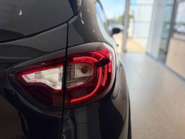 Renault Kaptur I Рестайлинг с пробегом 2021 года, цена 1 716 000 рублей, 46448 км, внедорожник, Автокод Объявления