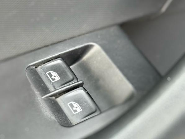 Skoda Rapid I с пробегом 2016 года, цена 869 000 рублей, 147648 км, лифтбек, Автокод Объявления