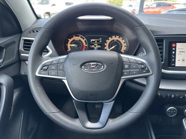 Lada (ВАЗ) Vesta I Рестайлинг (NG) с пробегом 2025 года, цена 1 249 000 рублей, 43204 км, седан, Автокод Объявления